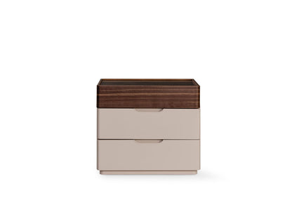 AURELIA  | WALNUT GLASS